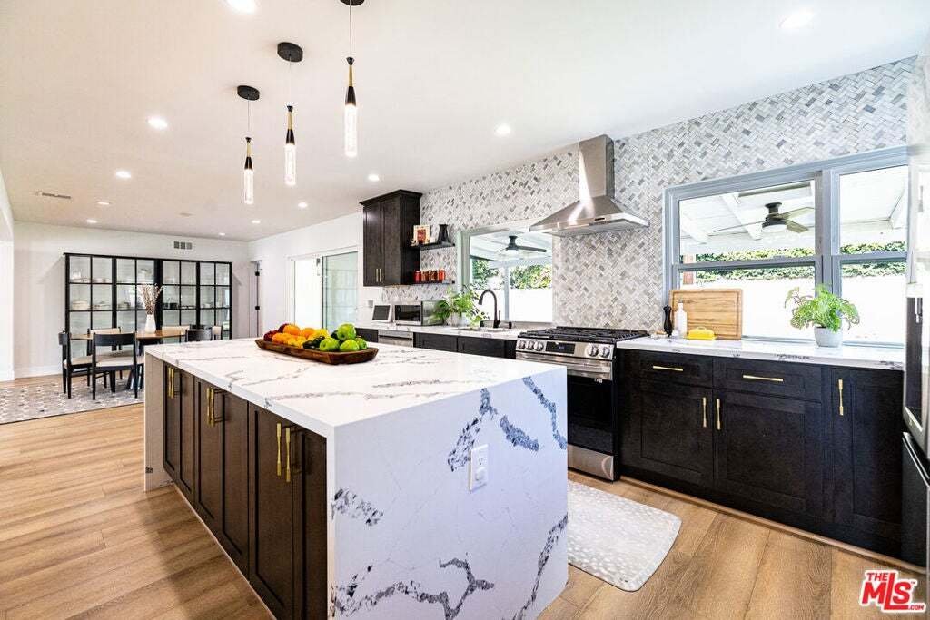 Casa a Thousand Oaks, California, Stati Uniti 1 - 18771017
