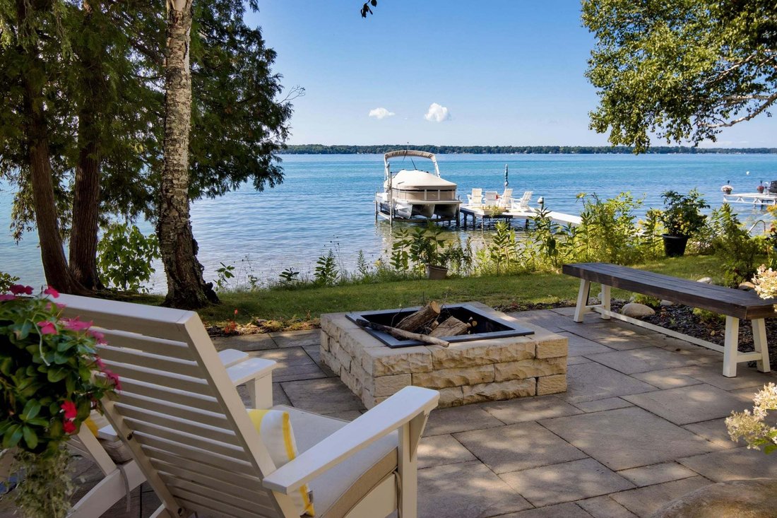 Maison à Central Lake, Michigan, États-Unis 5 - 18771554