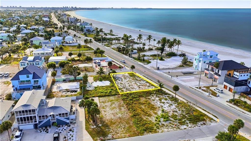 Land in Fort Myers Beach, Florida, United States 1 - 18770066
