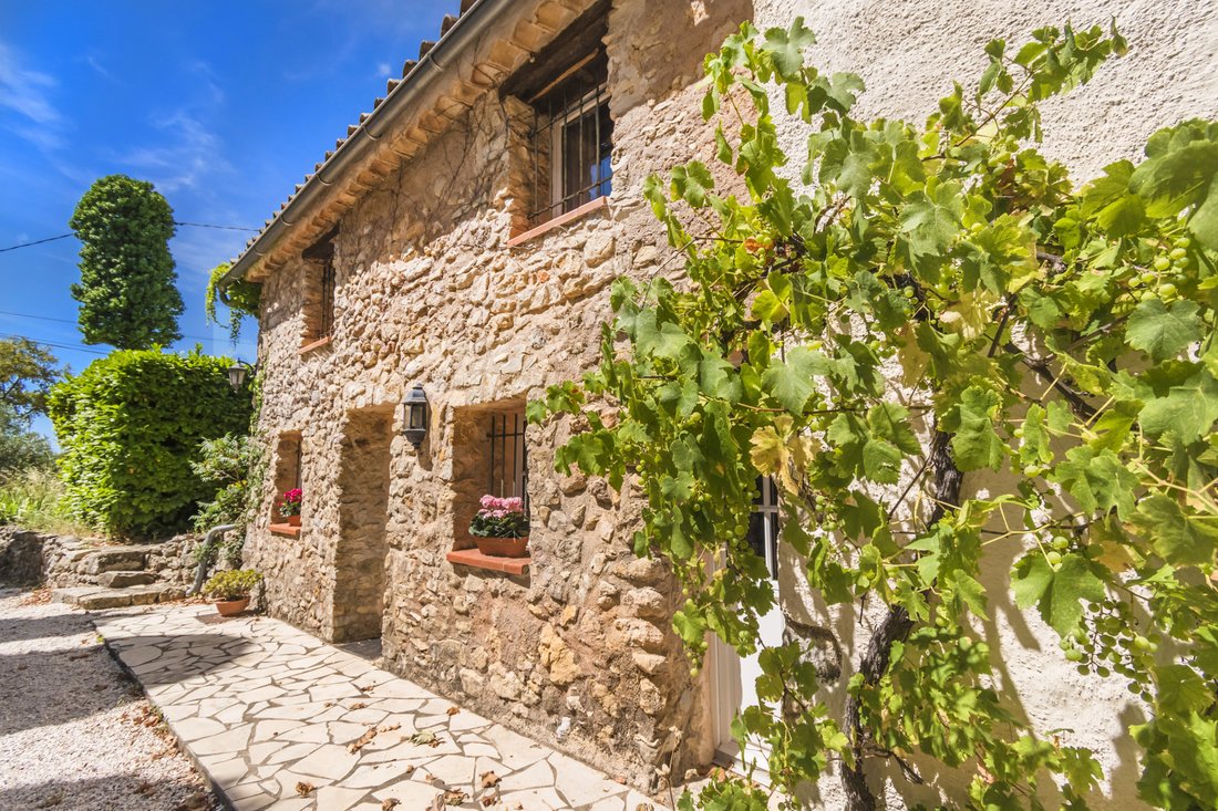 House in Neoules, Provence-Alpes-Côte d'Azur, France 5 - 18769624