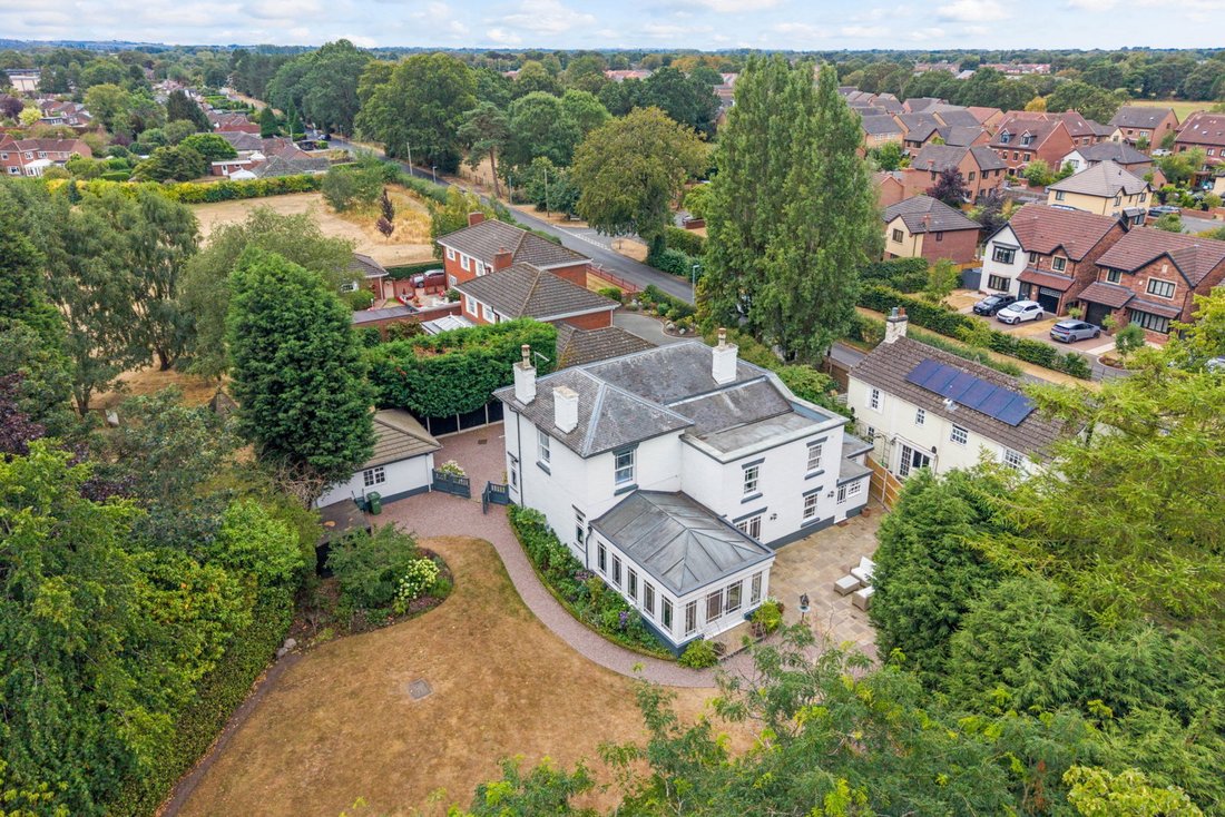 Maison à Alsager, Cheshire, Angleterre 1 - 18771508