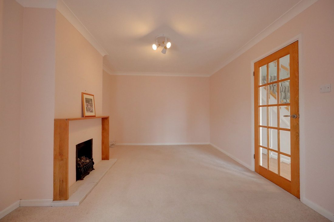 Haus in Burgess Hill, England 5 - 18769617