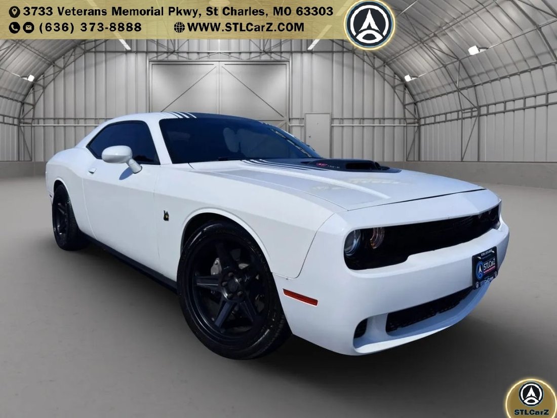 Coupe in Saint Charles, MO, United States 1 - 18773108