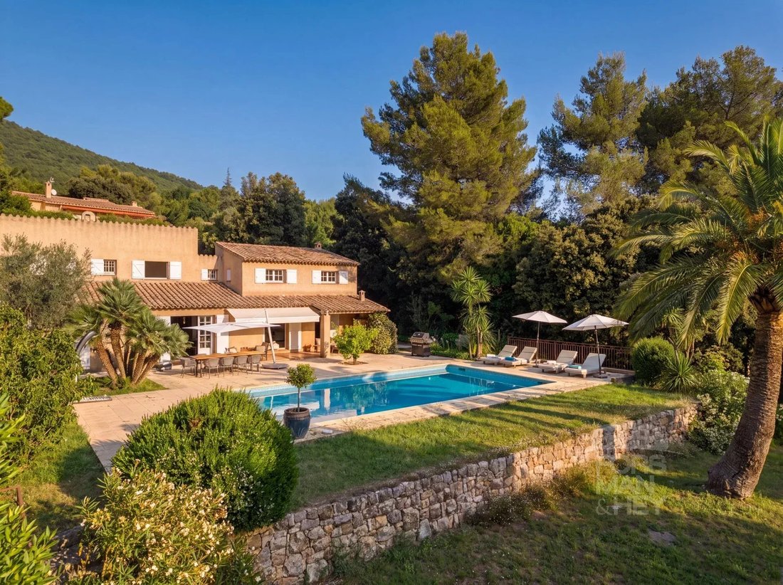 Haus in Grasse, Provence-Alpes-Côte d'Azur, Frankreich 1 - 18769996