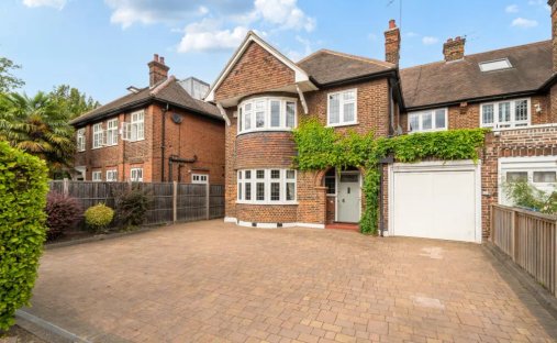 House in Hampstead Garden Suburb, Barnet, England 1