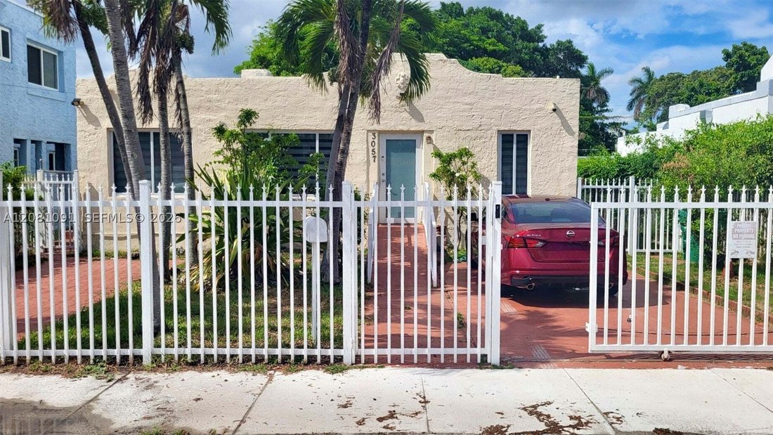 House in Miami, Florida, United States 1 - 18771225