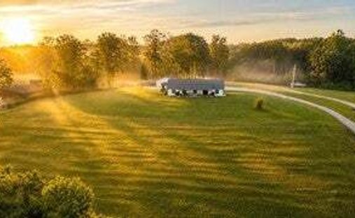House in Vanleer, Tennessee, United States 1