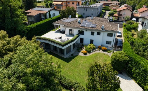Villa a Novazzano, Ticino, Svizzera 1