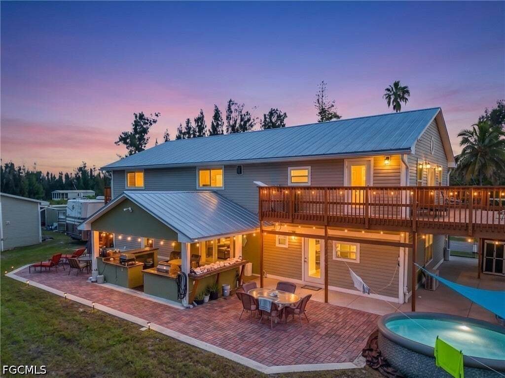 Casa a Cape Coral, Florida, Stati Uniti 2 - 18770984