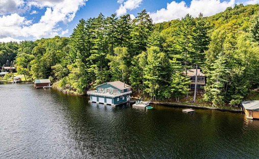 Maison à Inlet, État de New York, États-Unis 1