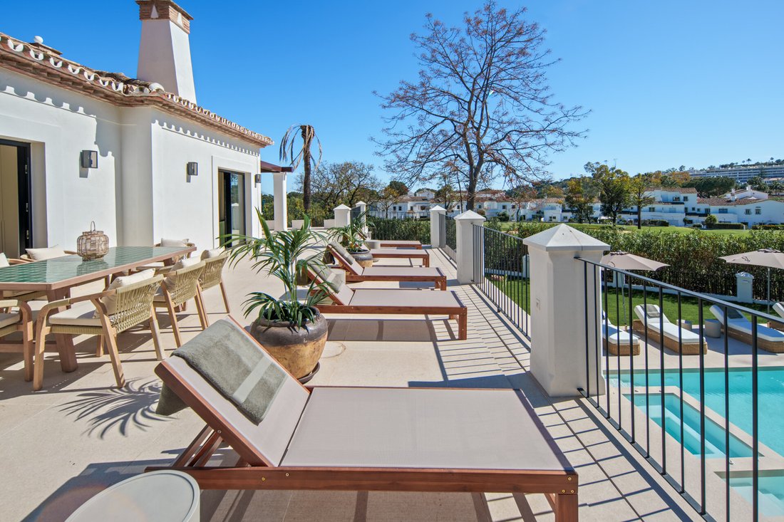 Villa in Nueva Andalucía, Marbella, Spanien 4 - 18768234