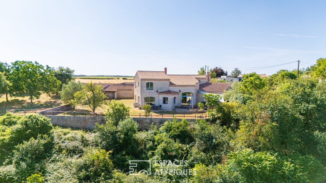Villa a Luzay, Nuova Aquitania, Francia 3 - 18773027