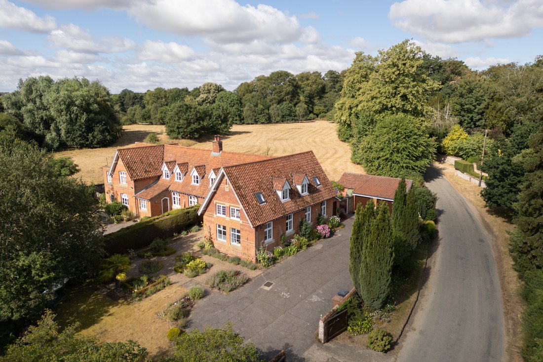 Haus in Norfolk, England 1 - 18769536