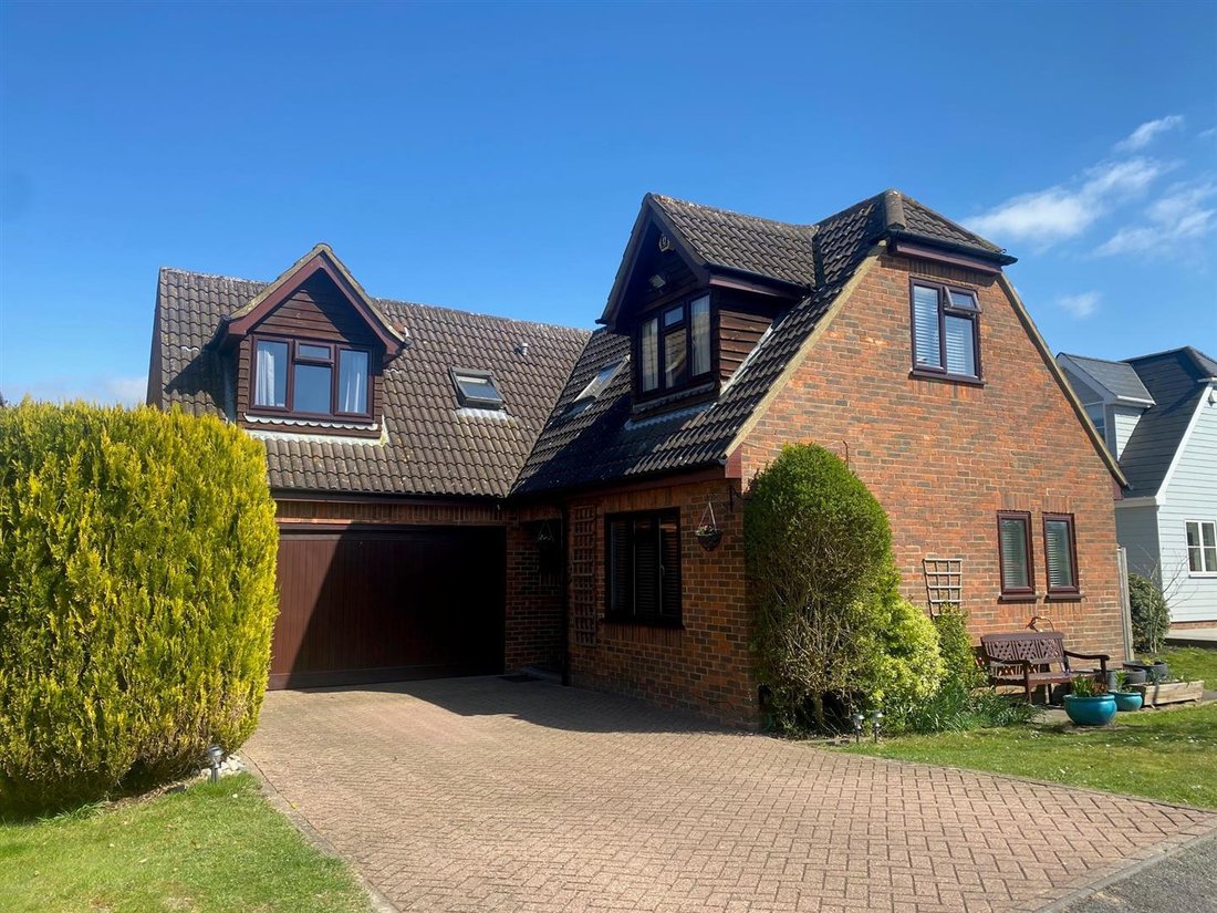 House in Great Bookham, England 1 - 18771122