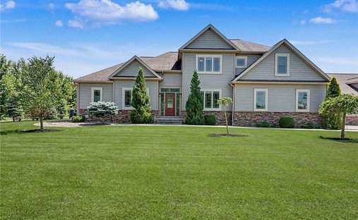House in Akron, New York, United States 1