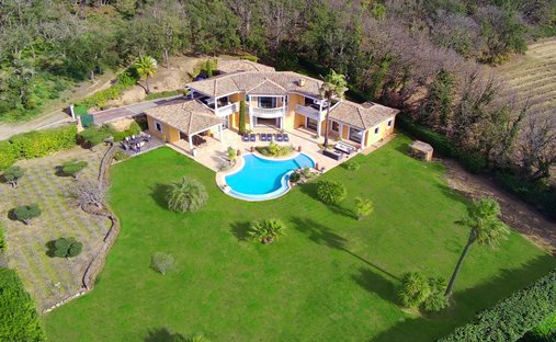 Villa in Grimaud, Provence-Alpes-Côte d'Azur, France 1