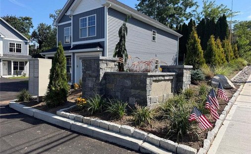 Condo in West Warwick, Rhode Island, United States 1