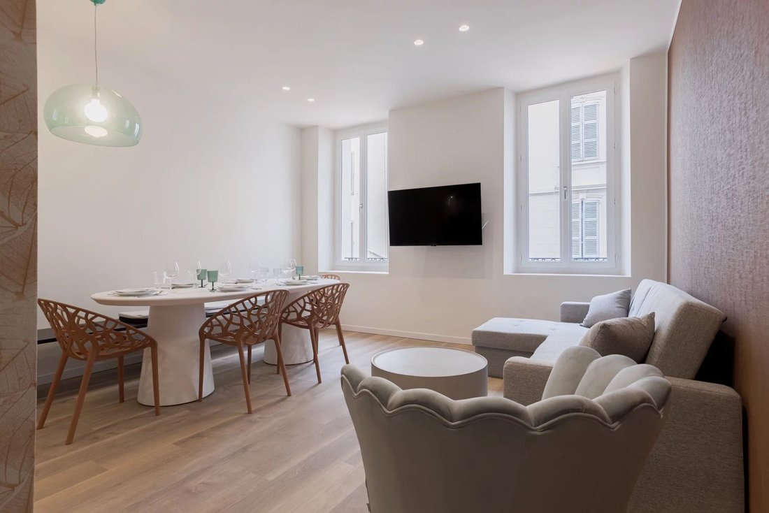 Apartment in Saint Nicolas, Cannes, France 2 - 18769706