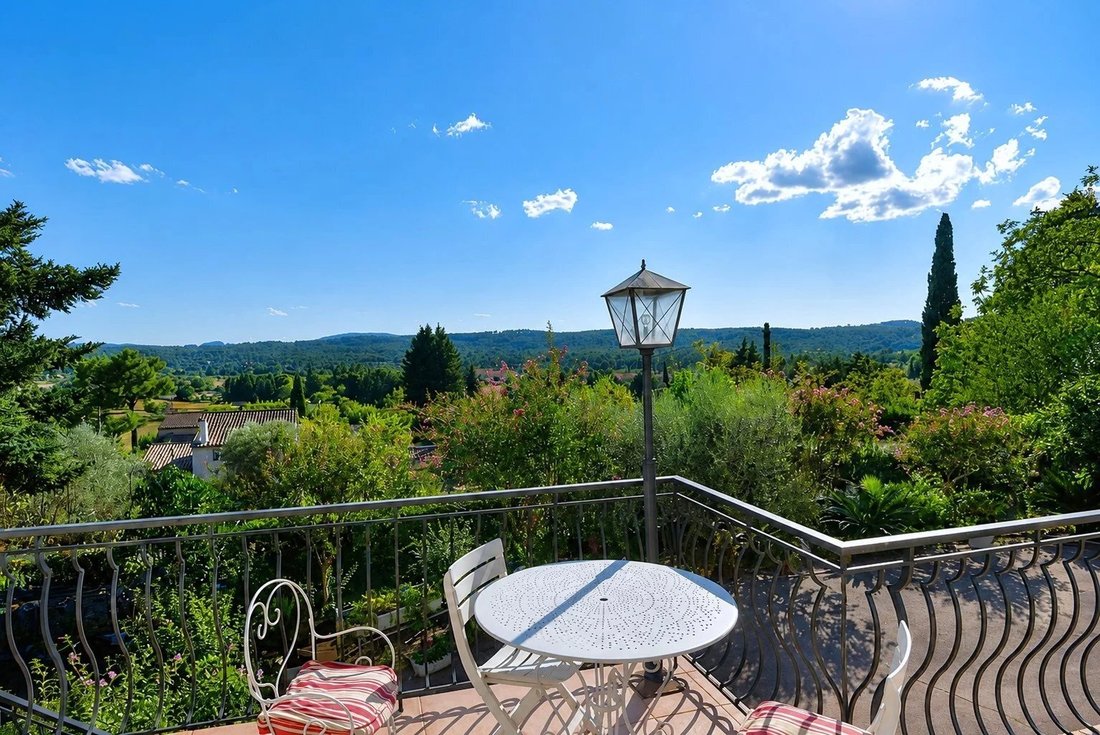 Casa en Fayence, Provenza-Alpes-Costa Azul, Francia 2 - 18772827