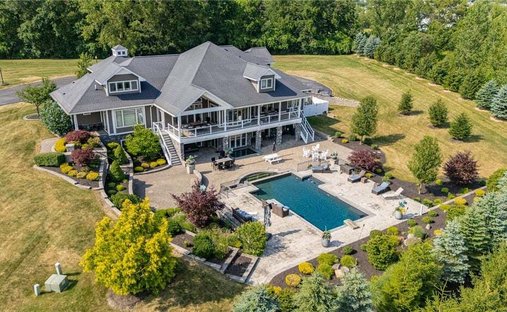 House in Pittsford, New York, United States 1