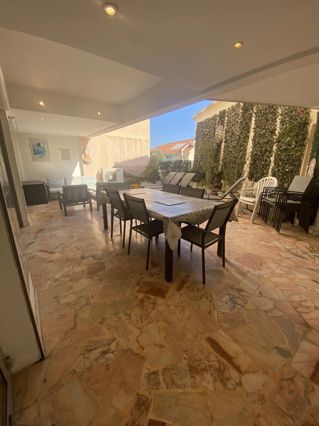 Wohnung in Vallergues, Cannes, Frankreich 1 - 18770035
