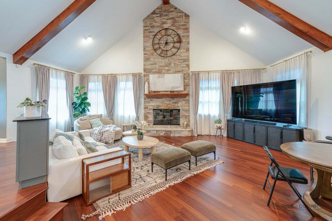 House in Fox Lake, Illinois, United States 4 - 18771361