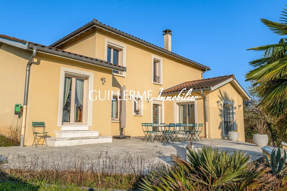 House in Est, Dardilly, France 5 - 18770014