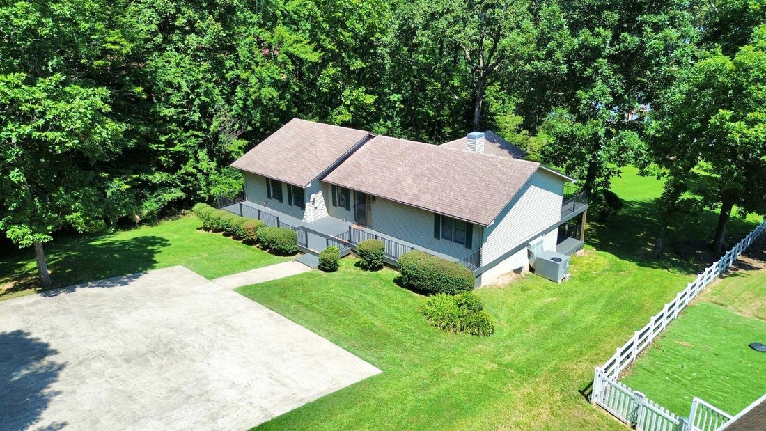 Casa a New Concord, Kentucky, Stati Uniti 1 - 18768200