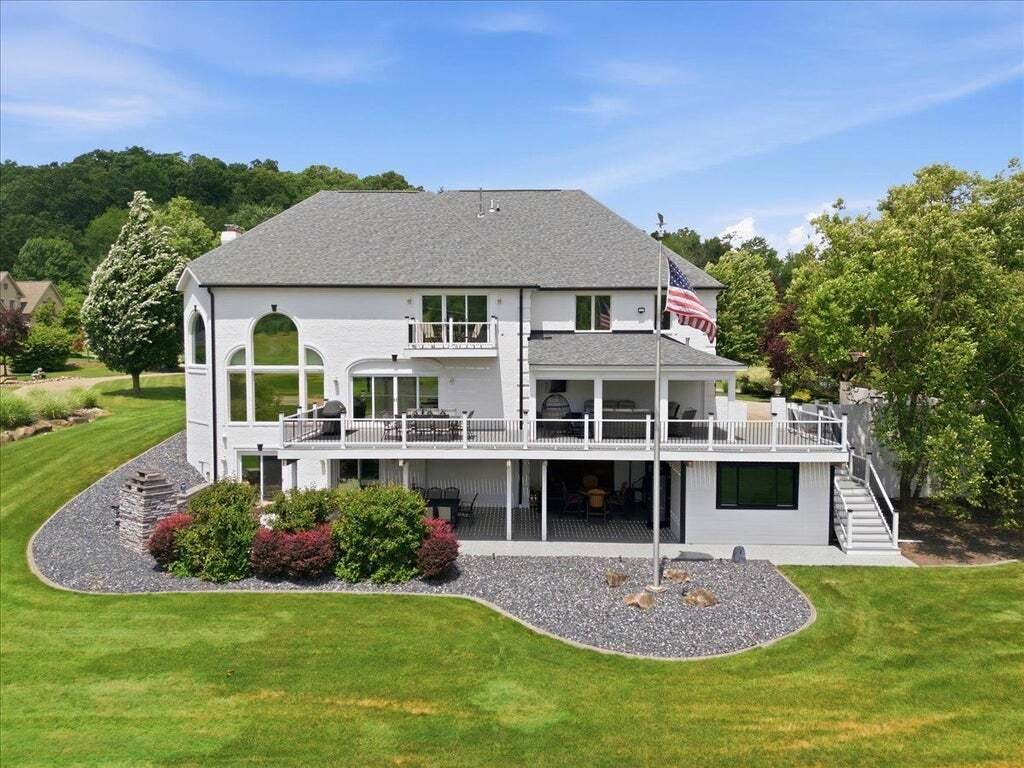 House in Mars, Pennsylvania, United States 2 - 18323589