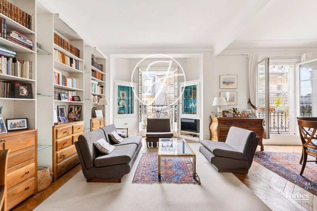Apartment in Muette Nord, Paris 16e Arrondissement, Paris 3 - 18769692