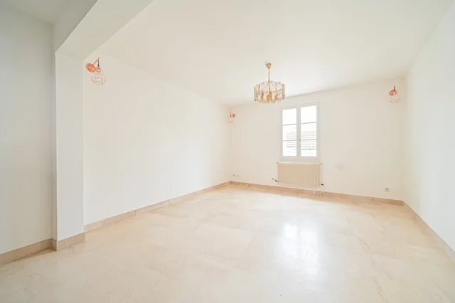 Apartment in Jonchere-Malmaison-Saint Cucufa, Rueil-Malmaison, France 1 - 18770053