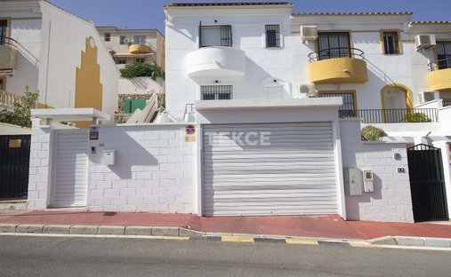 Townhouse in Benalmadena, Andalusia, Spain 1