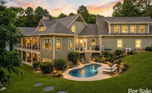 House in Lake Norman of Catawba, North Carolina, United States 1