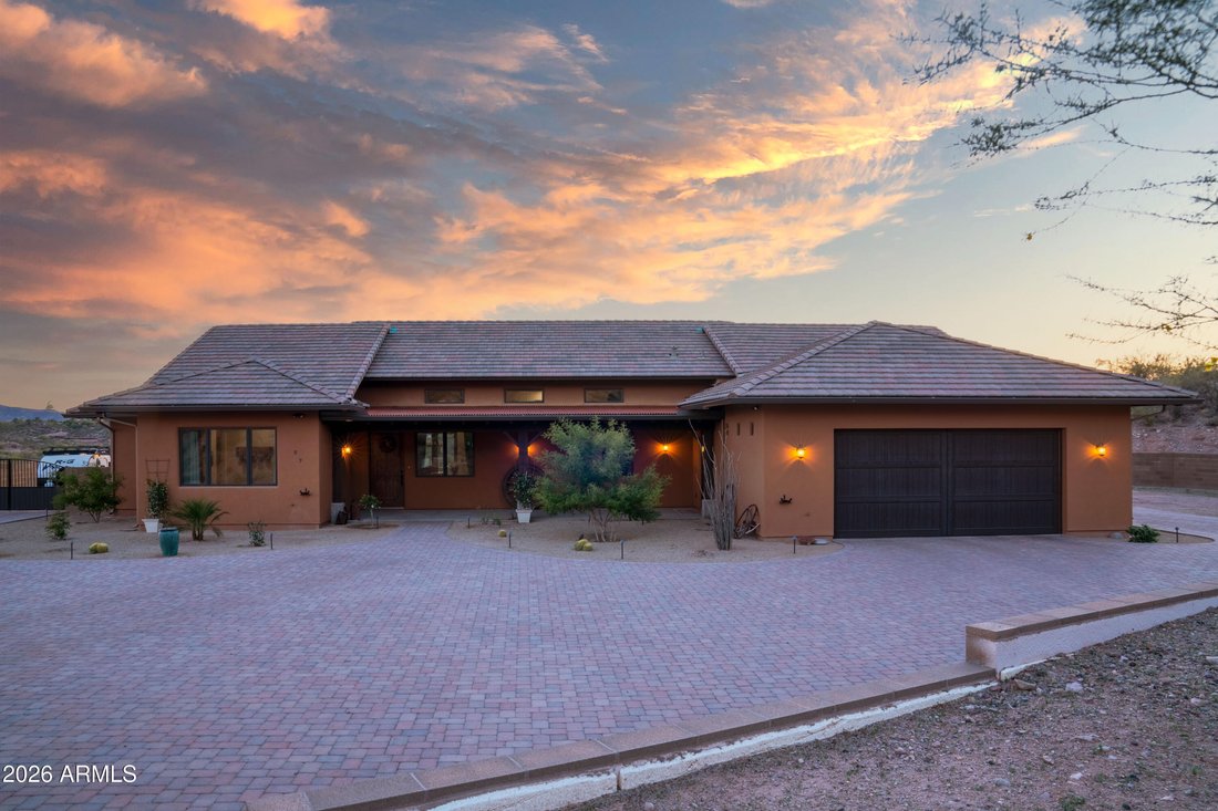 Casa a Wickenburg, Arizona, Stati Uniti 2 - 18768678