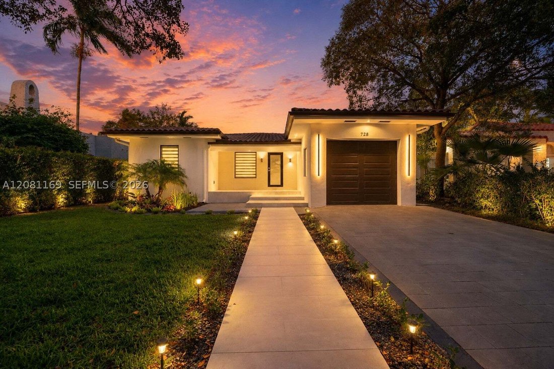 Casa a Coral Gables, Florida, Stati Uniti 1 - 18768557