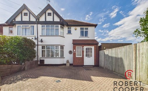 Maison à Eastcote, Hillingdon, Angleterre 1