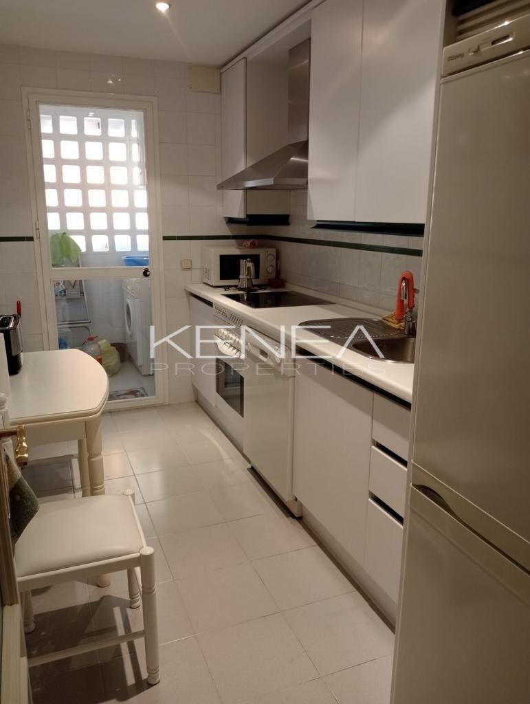 Appartement à Marbella, Andalousie, Espagne 4 - 18772396