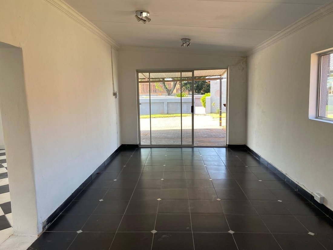 Haus in Benoni North AH, Gauteng, Südafrika 4 - 18772347