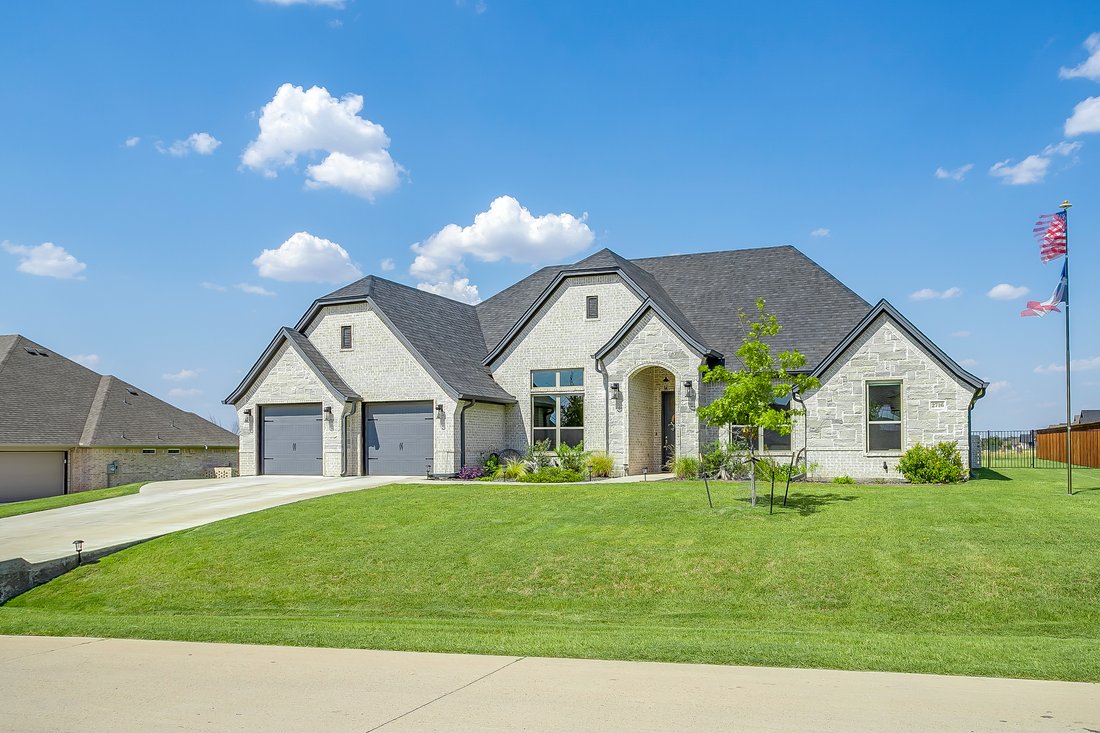 House in Granbury, Texas, United States 1 - 18769968
