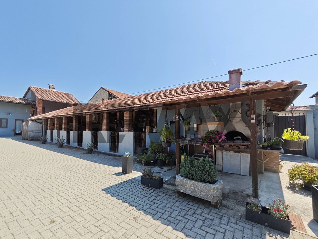 Casa de Campo en Tronzano Vercellese, Piamonte, Italia 5 - 18773436