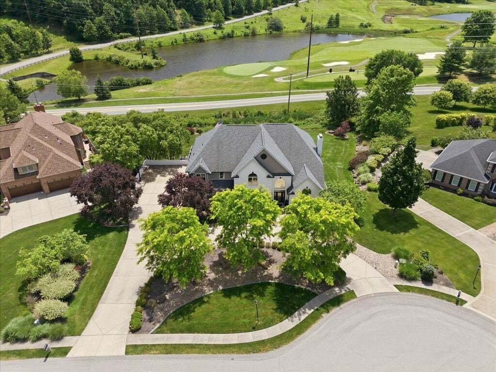 House in Mars, Pennsylvania, United States 3 - 18323589