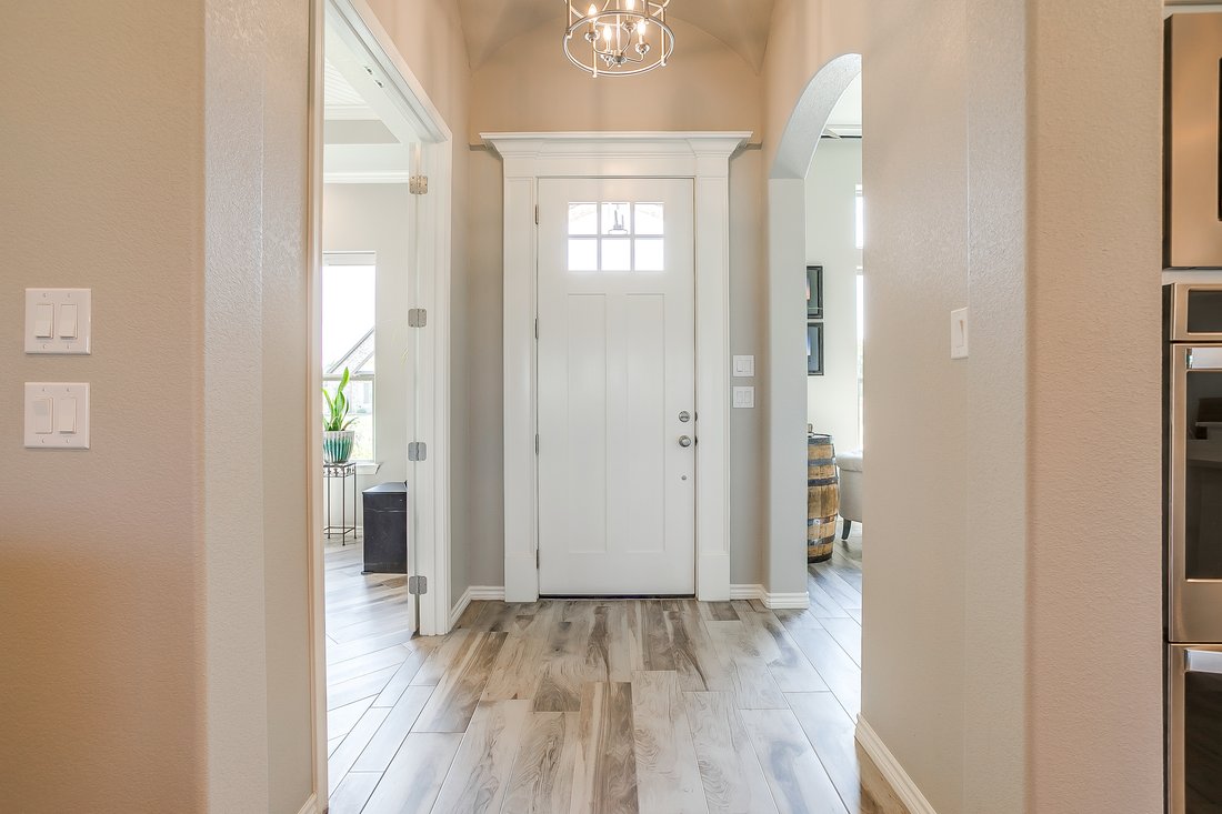 House in Granbury, Texas, United States 5 - 18769968
