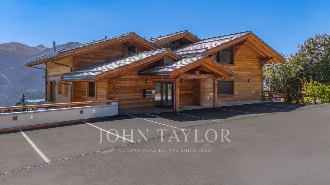 Appartamento a Crans-Montana, Vallese, Svizzera 1 - 18769882