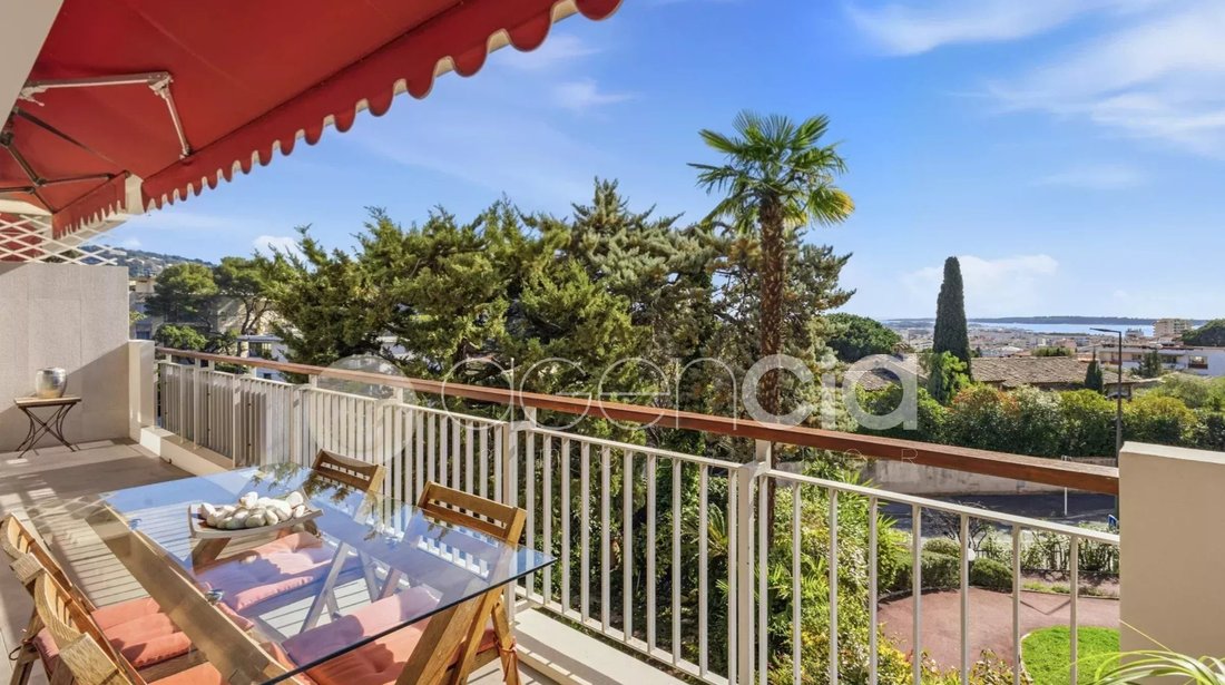 Wohnung in Vallergues, Cannes, Frankreich 1 - 18769885