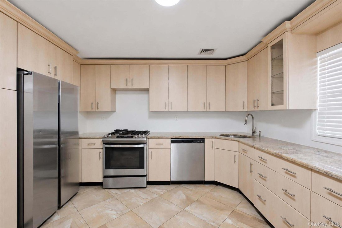 Condominio en Spring Valley, Nueva York, Estados Unidos 4 - 18768316