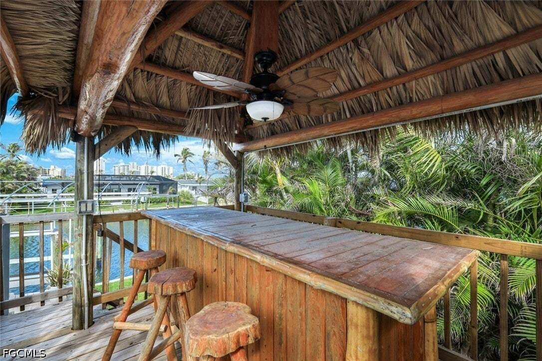 Maison à Fort Myers Beach, Floride, États-Unis 4 - 18768413