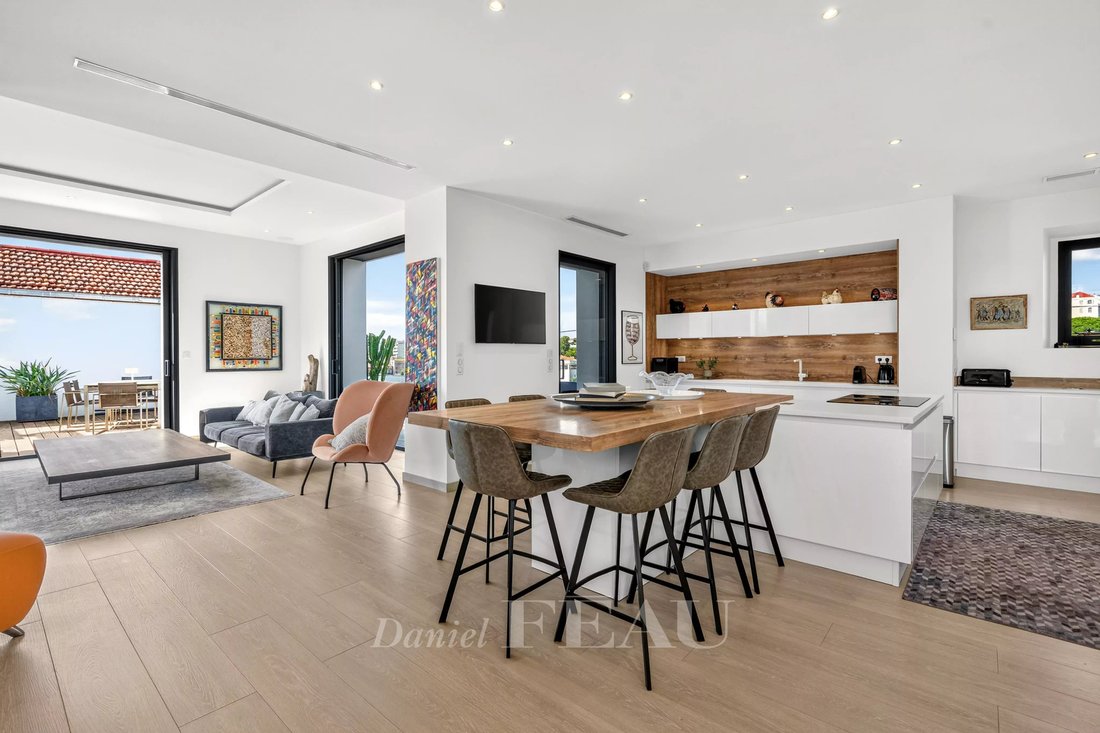 House in Vallergues, Cannes, France 1 - 18769558