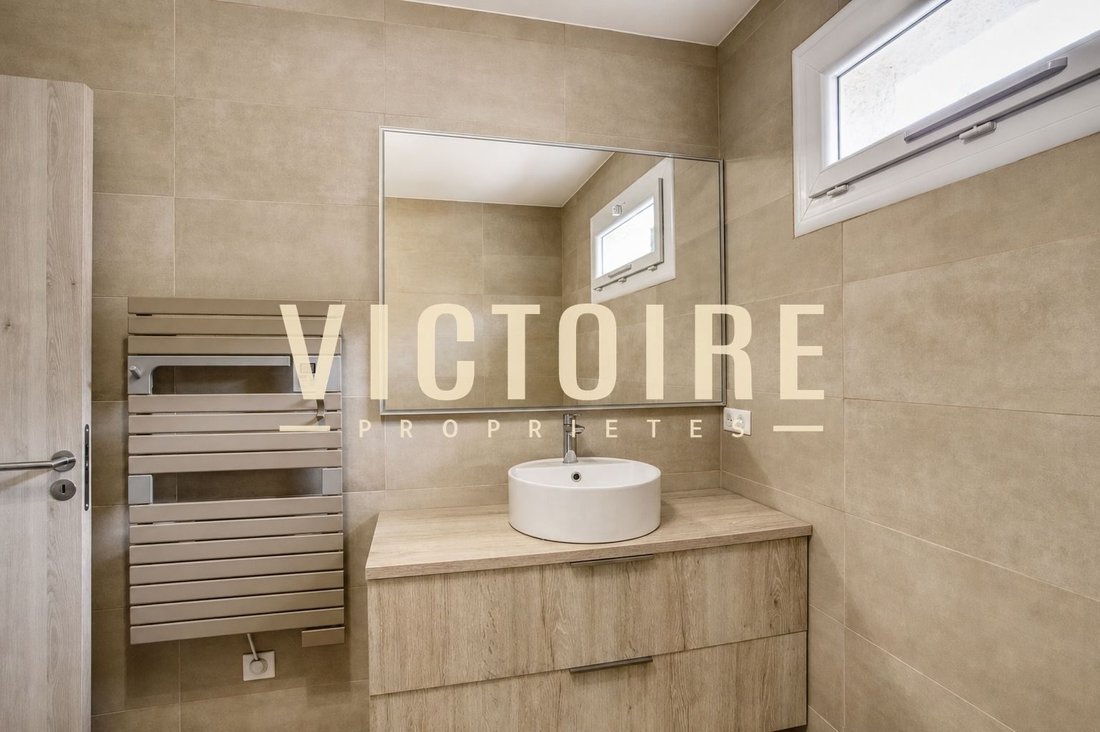 Wohnung in Cassis, Provence-Alpes-Côte d'Azur, Frankreich 4 - 18700365