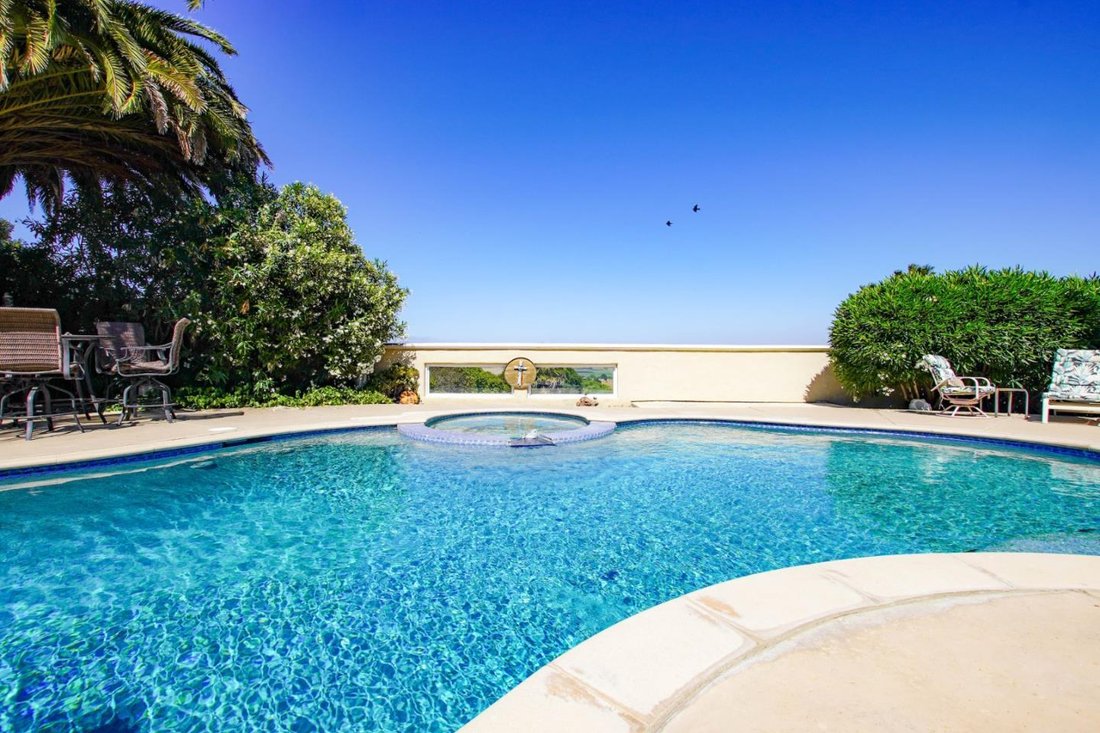 House in Hollister, California, United States 5 - 17706655