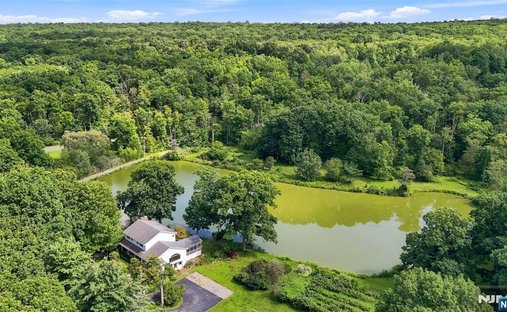 House in Montague Township, New Jersey, United States 1